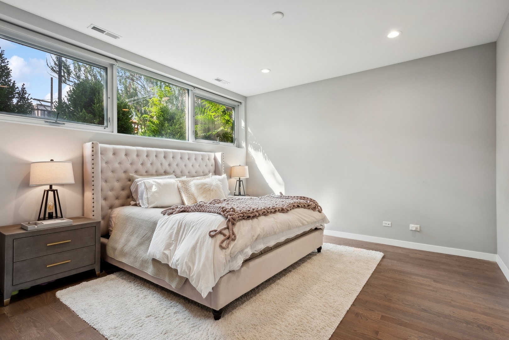 2046 W Rice Street Unit: 1