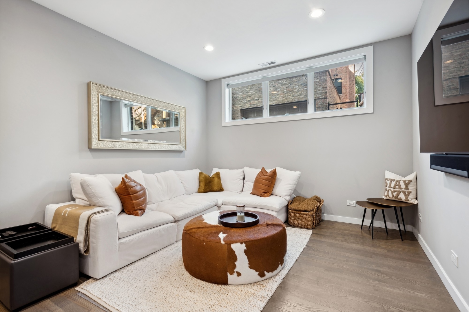 2046 W Rice Street Unit: 1