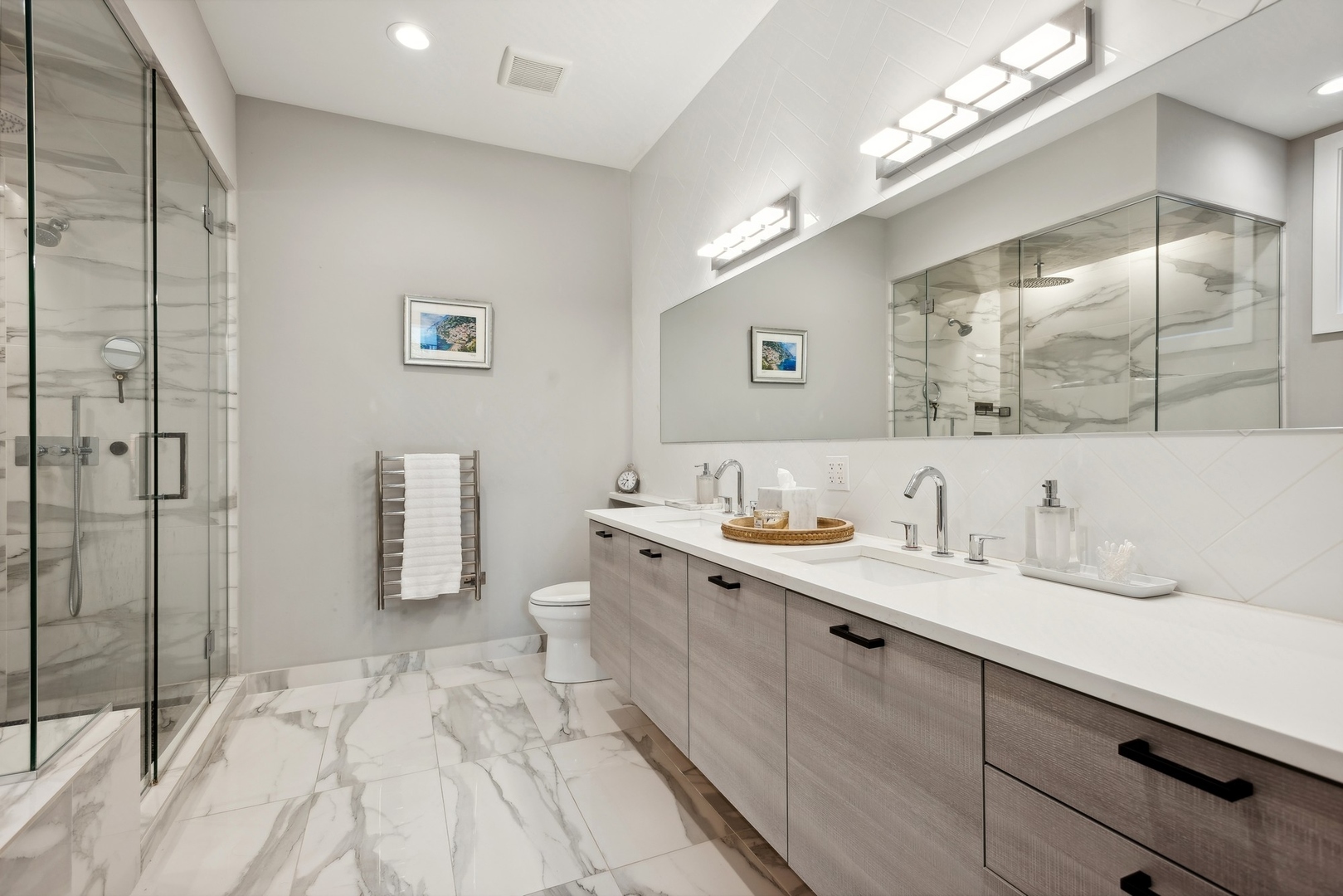 2046 W Rice Street Unit: 1