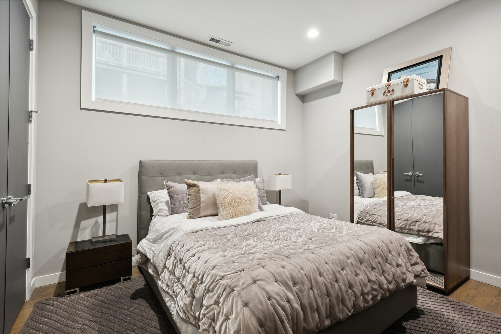 2046 W Rice Street Unit: 1