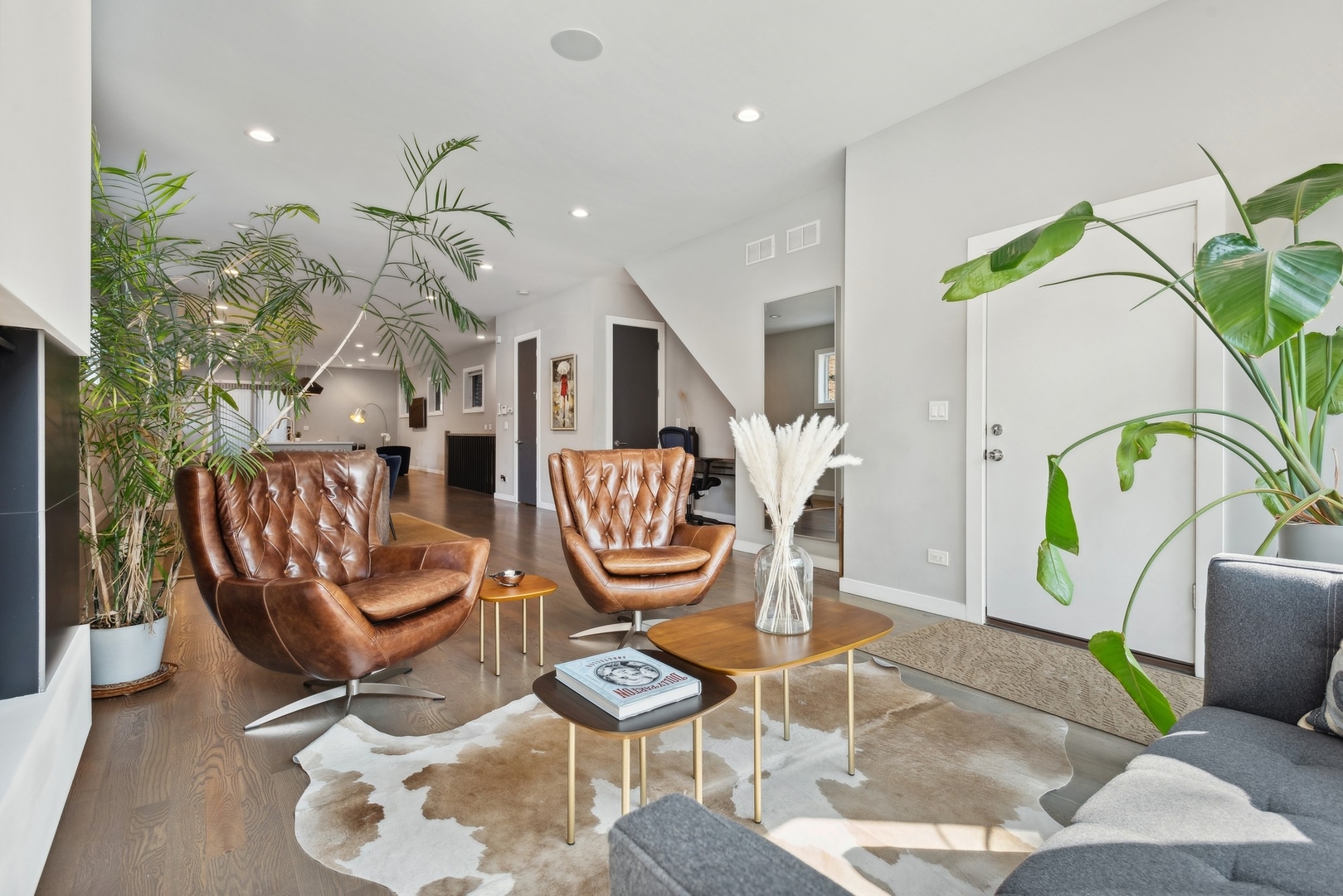 2046 W Rice Street Unit: 1