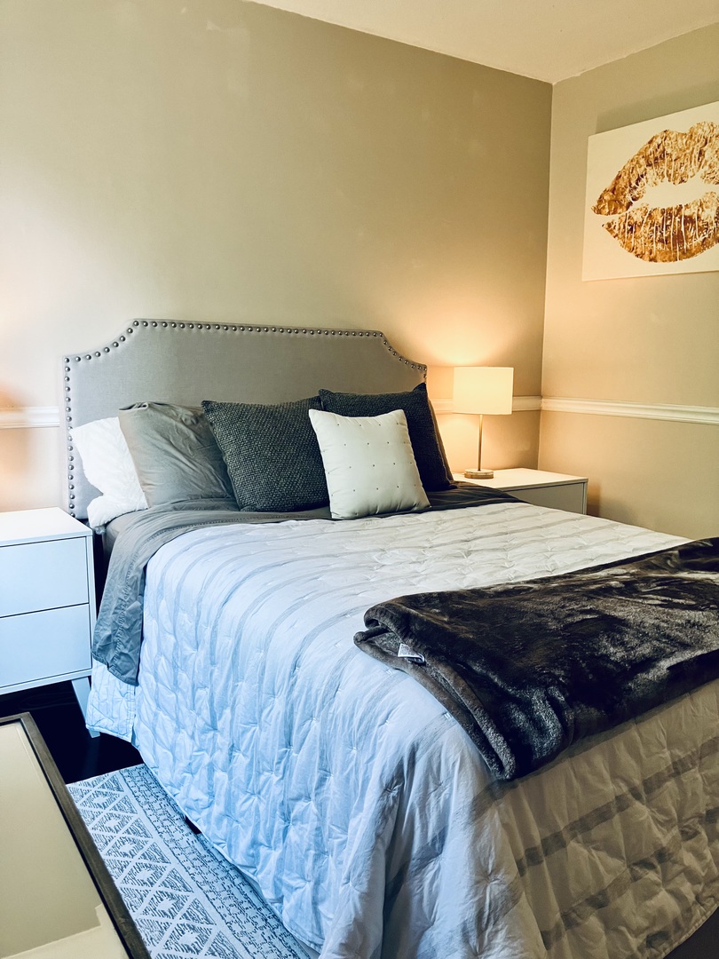 1339 N Dearborn Street Unit: 4H