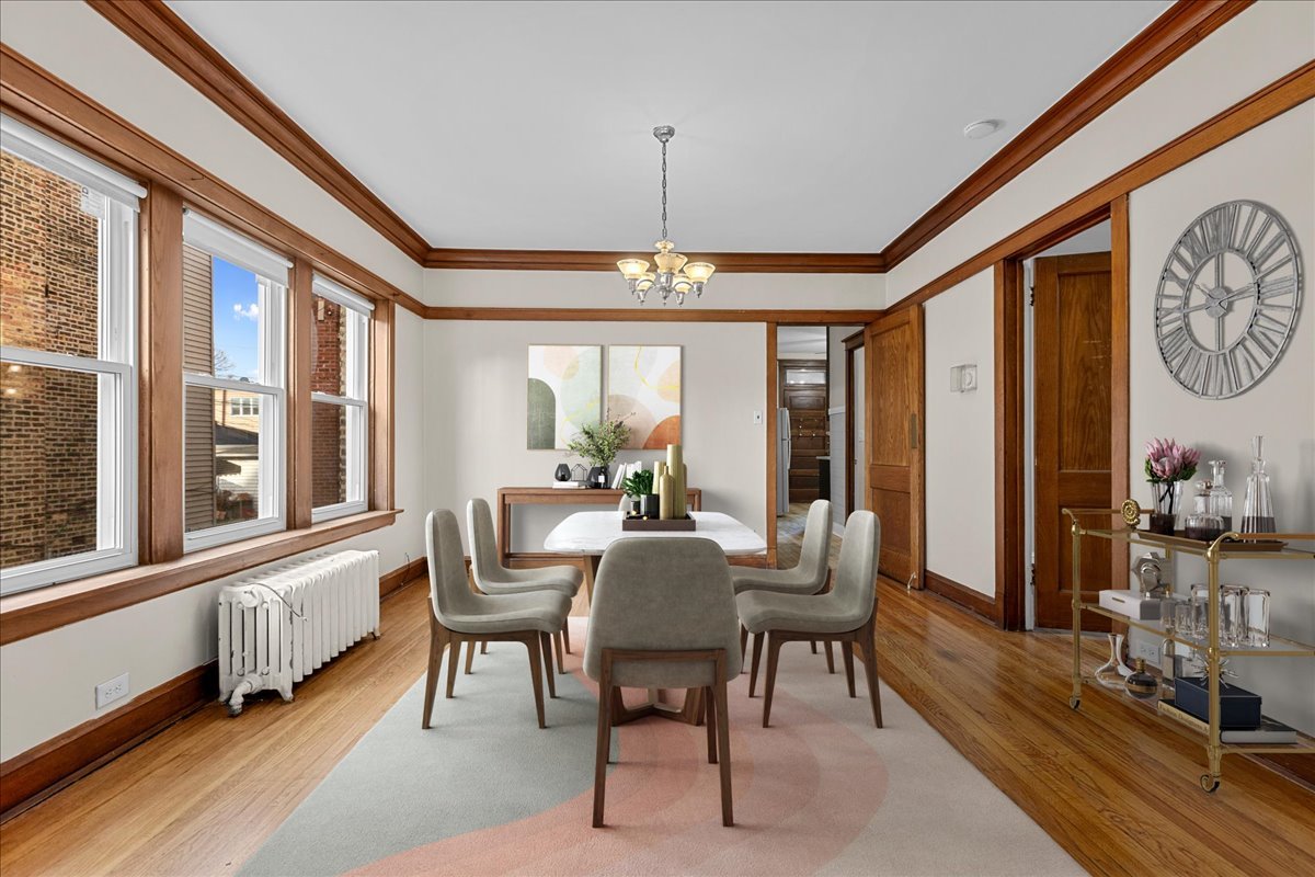 2446 N Springfield Avenue Unit: 1