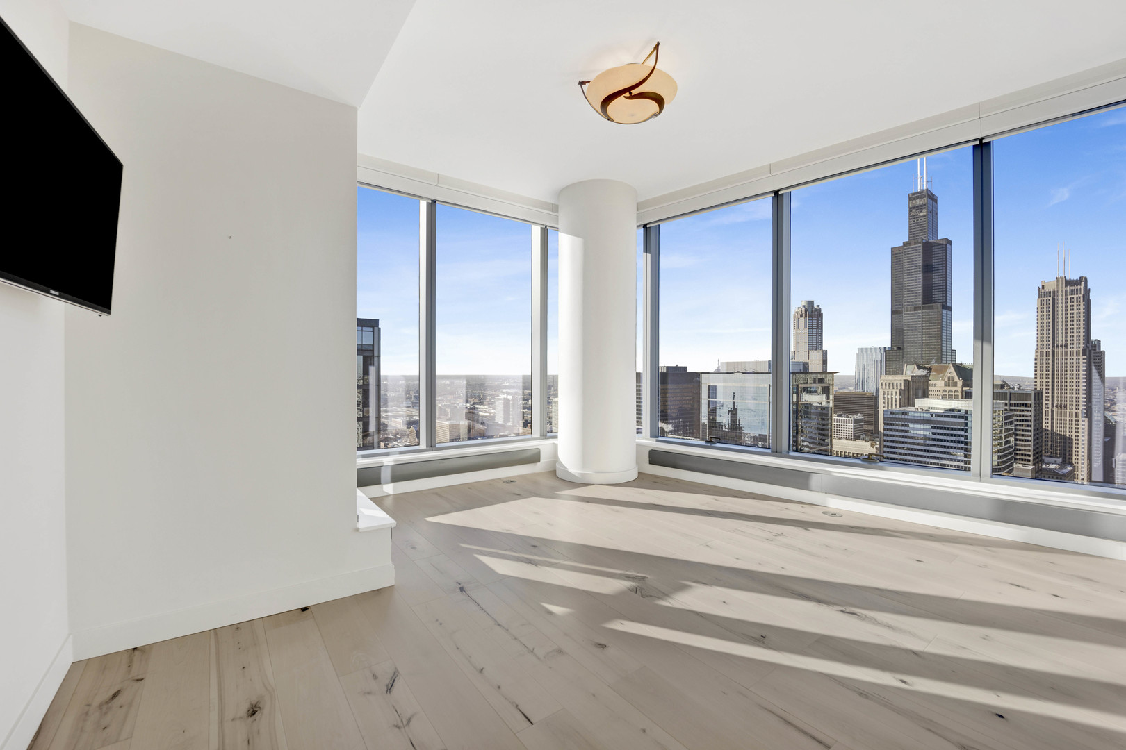 60 E Monroe Street Unit: 5104