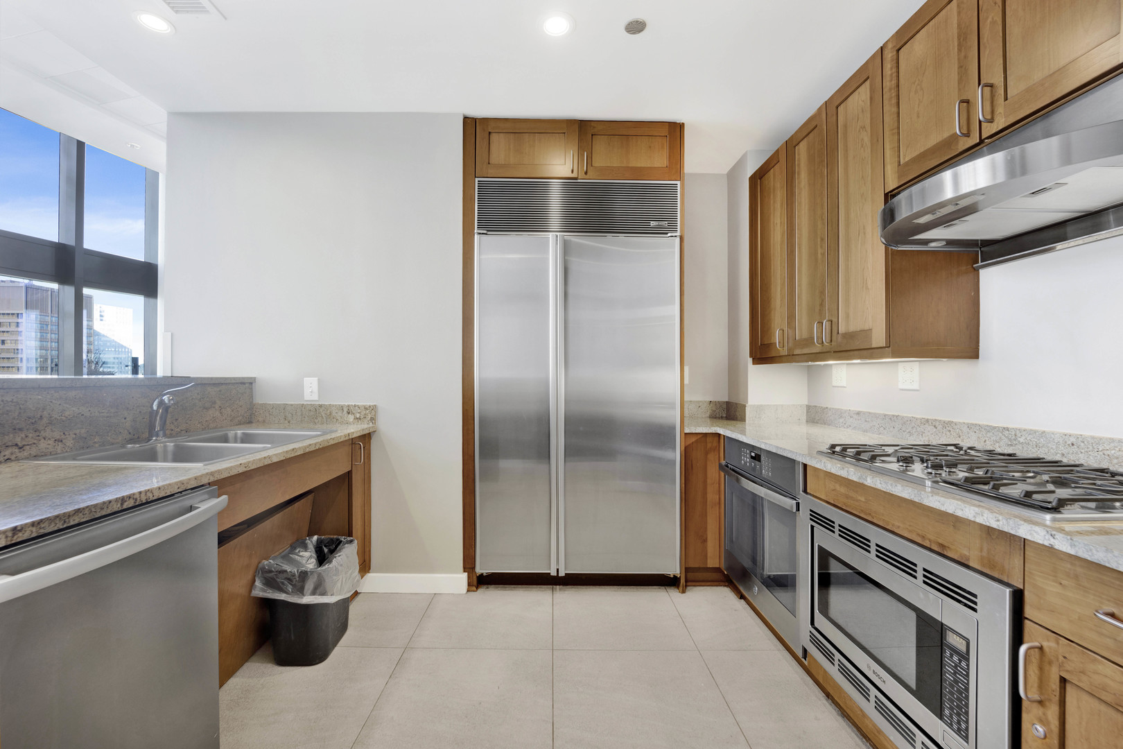 60 E Monroe Street Unit: 5104