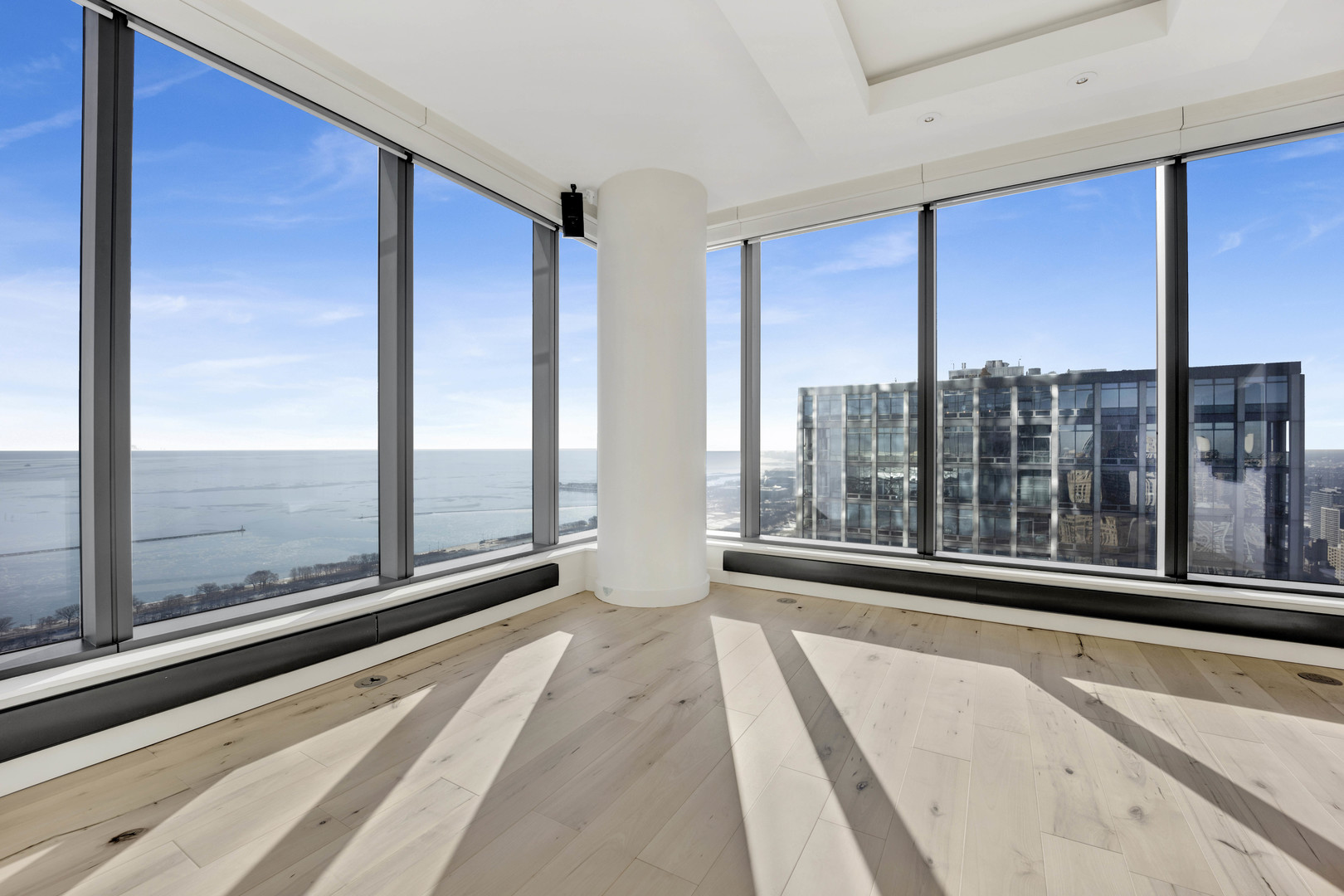 60 E Monroe Street Unit: 5104