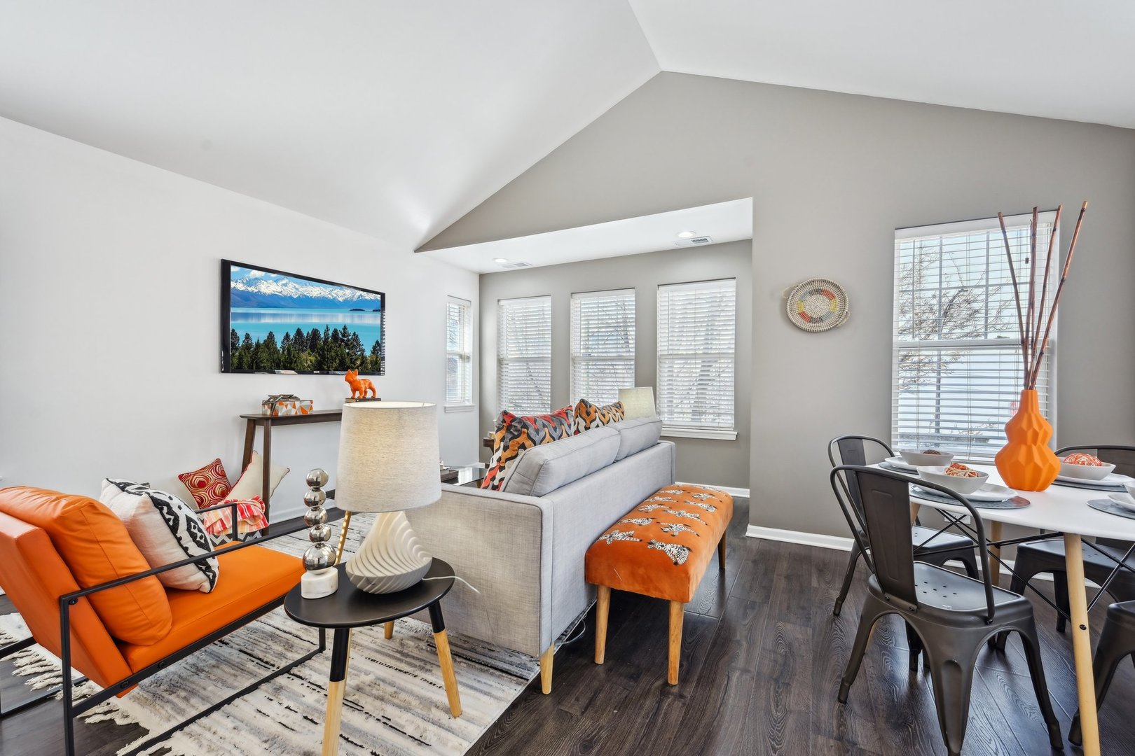 649 W Division Street Unit: C