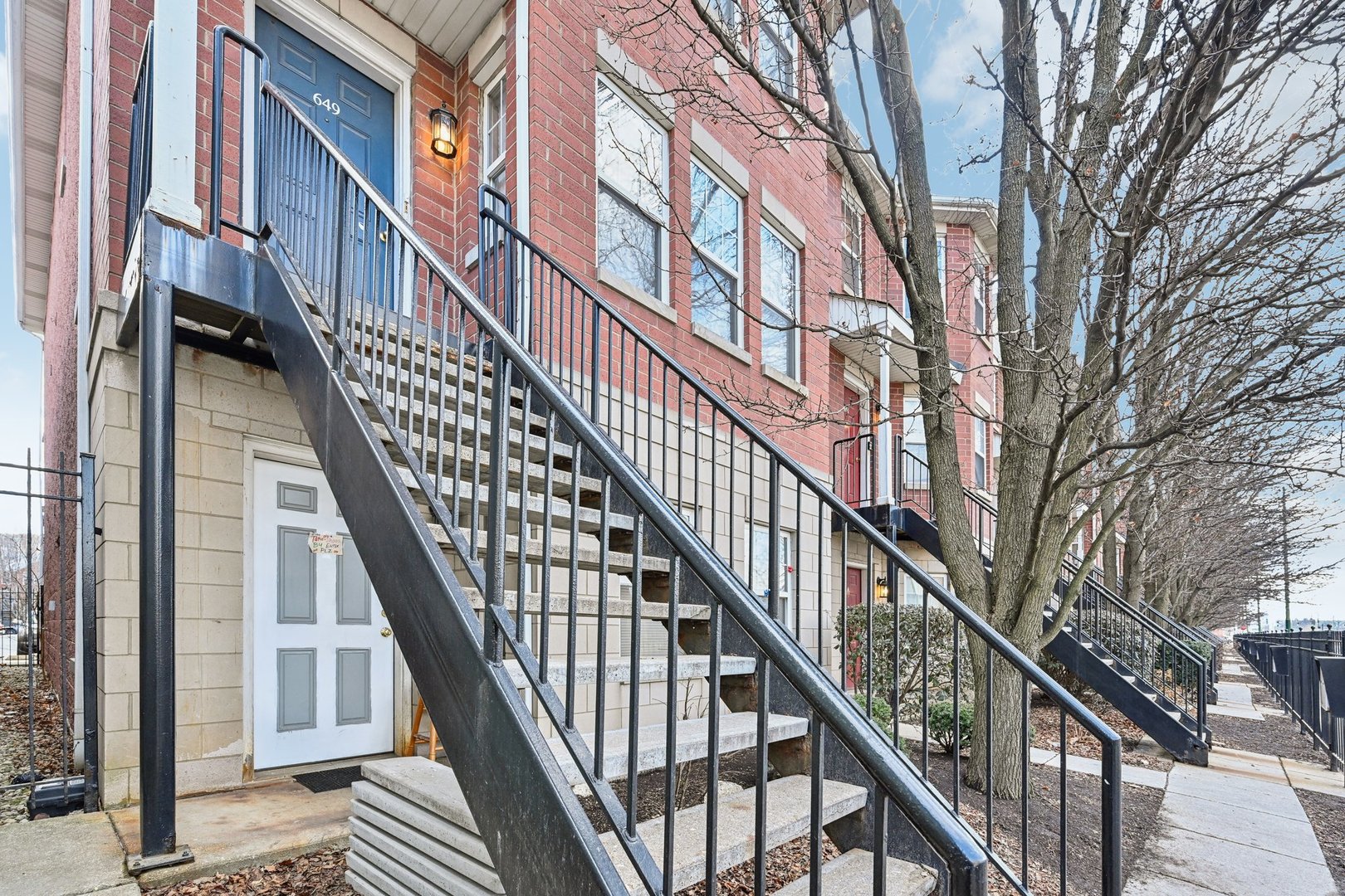 649 W Division Street Unit: C