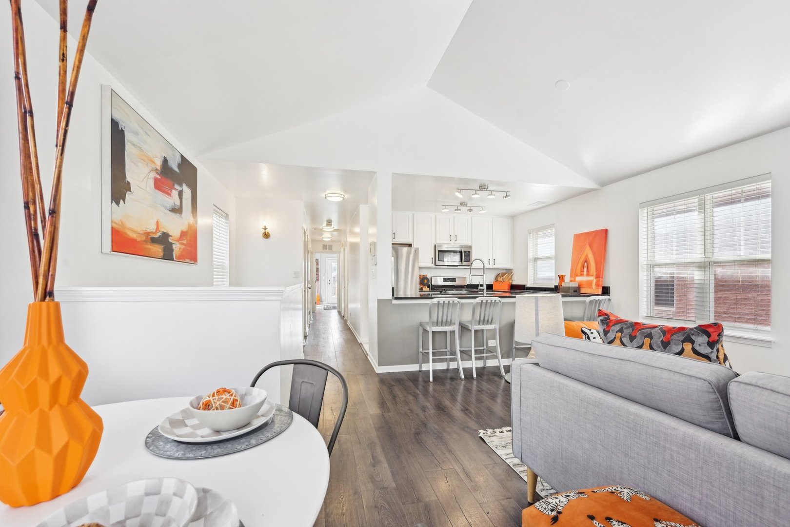 649 W Division Street Unit: C