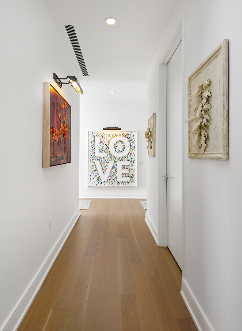 1550 N Clark Street Unit: 703