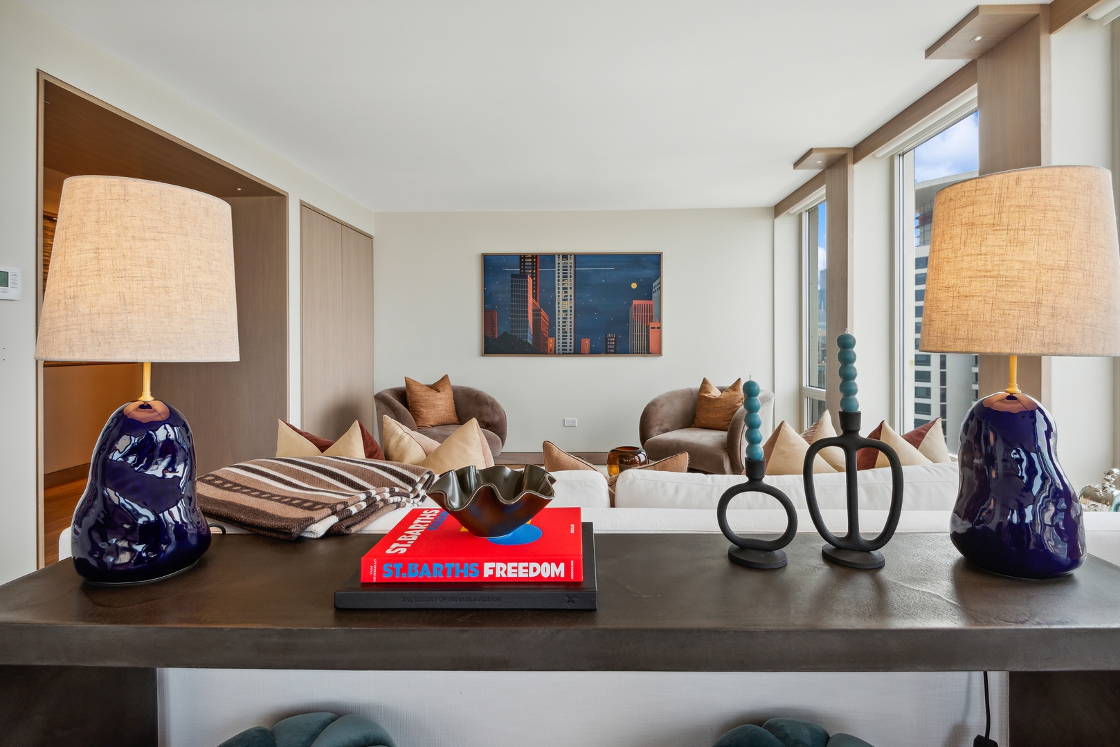 111 E Chestnut Street Unit: 56AB