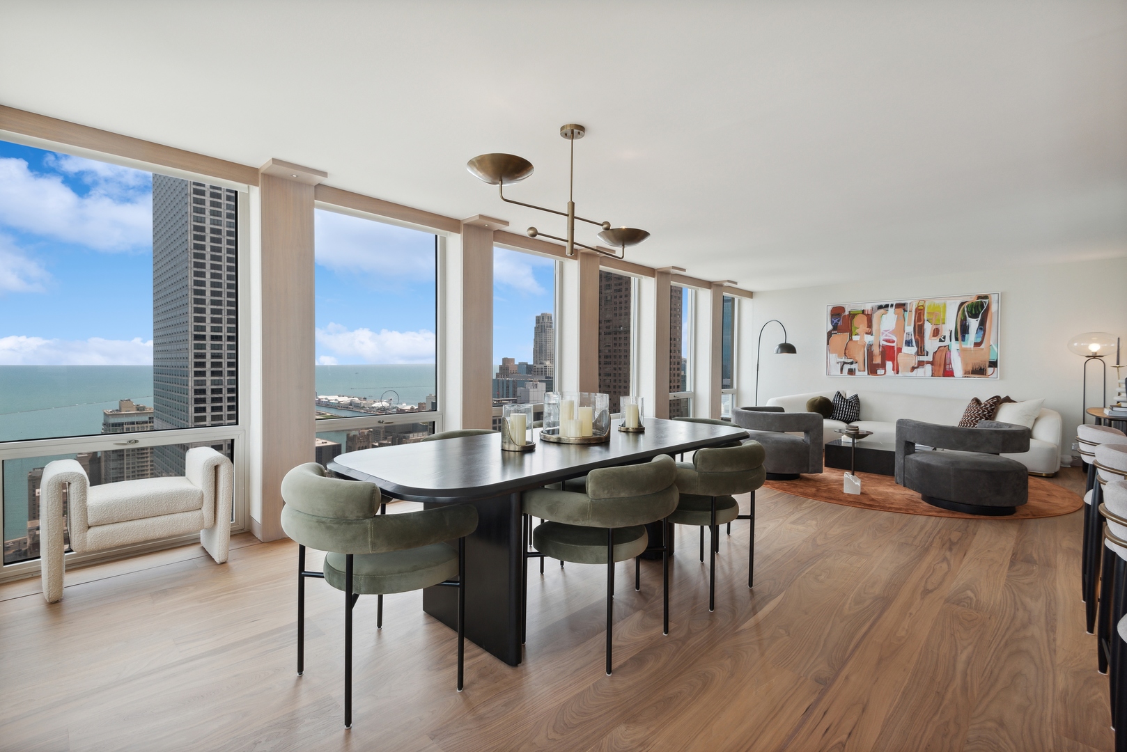 111 E Chestnut Street Unit: 56AB