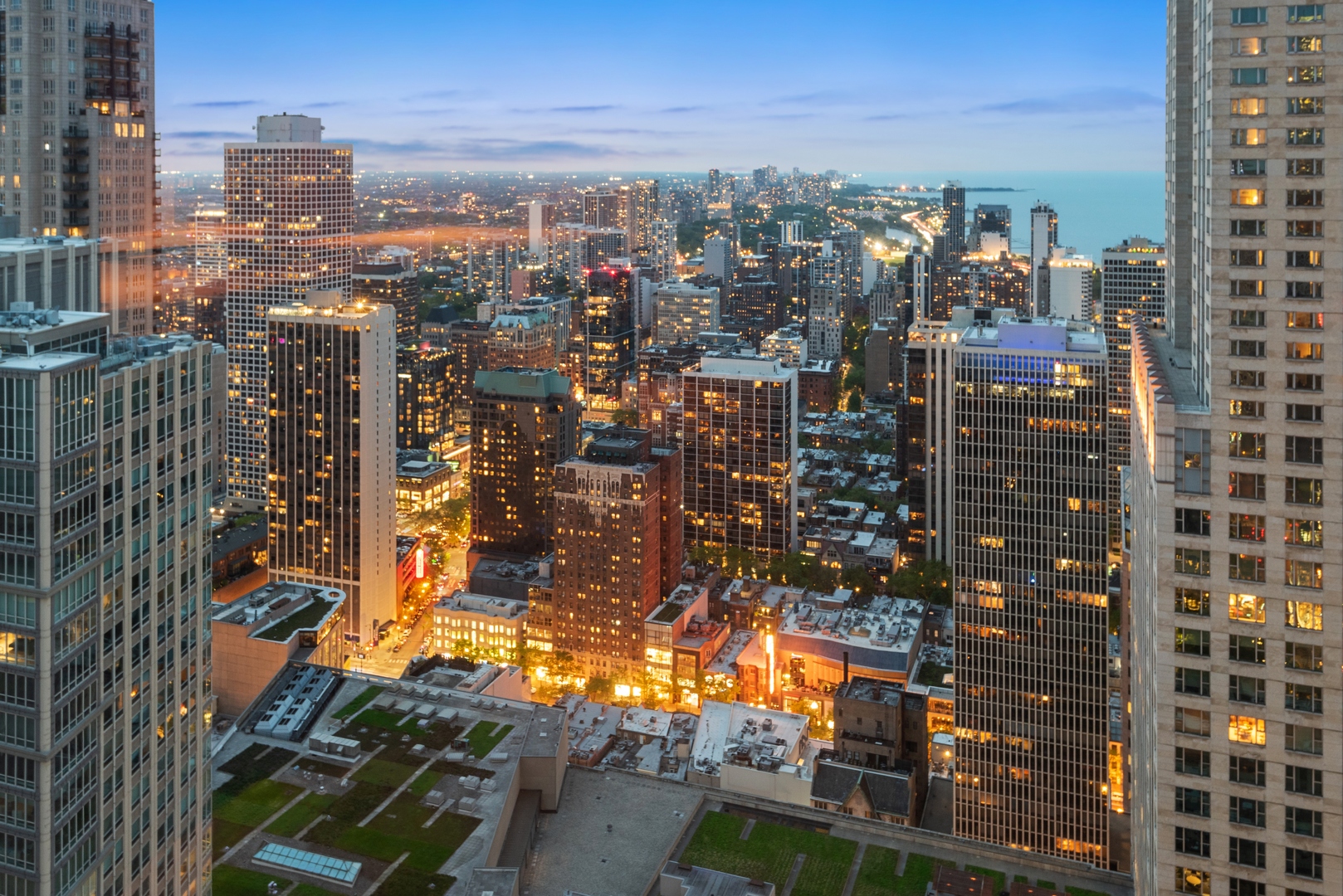 111 E Chestnut Street Unit: 56AB