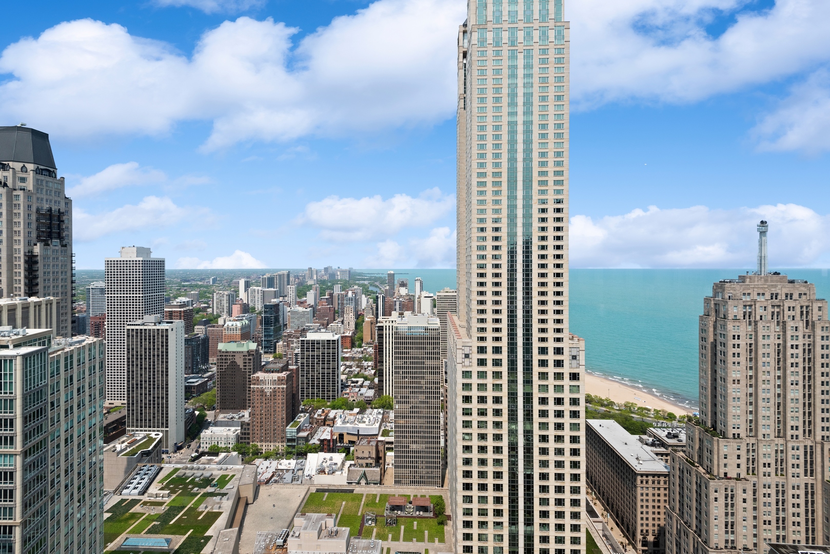 111 E Chestnut Street Unit: 56AB