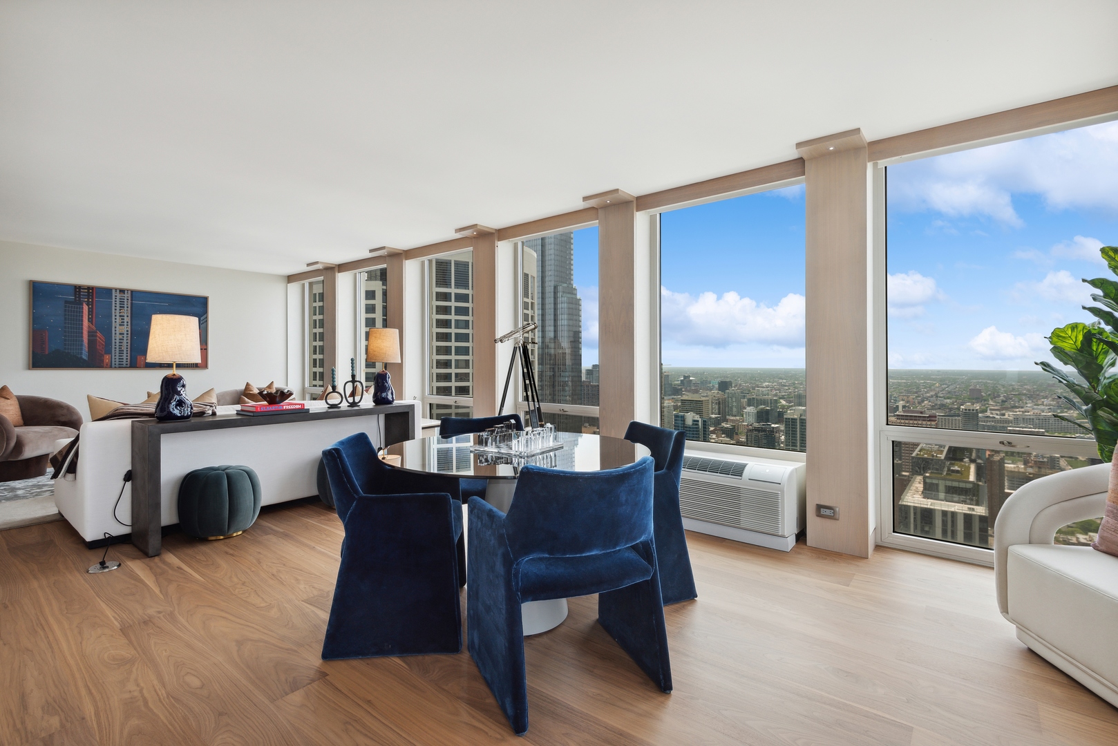 111 E Chestnut Street Unit: 56AB