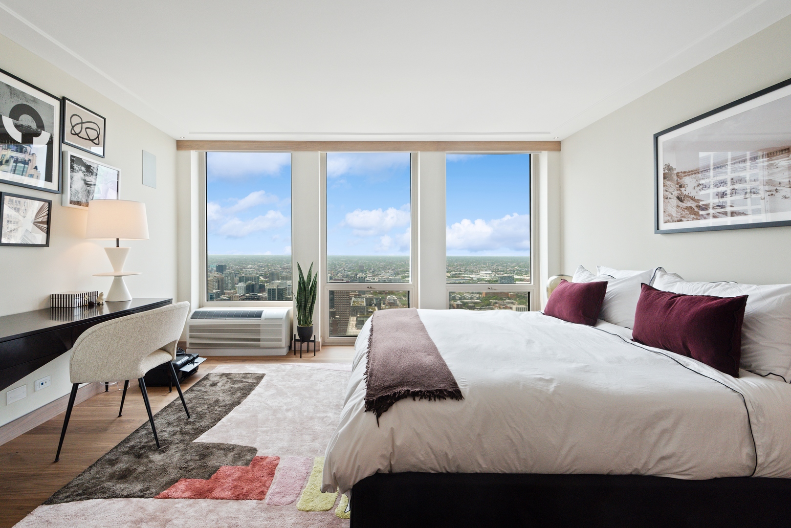 111 E Chestnut Street Unit: 56AB