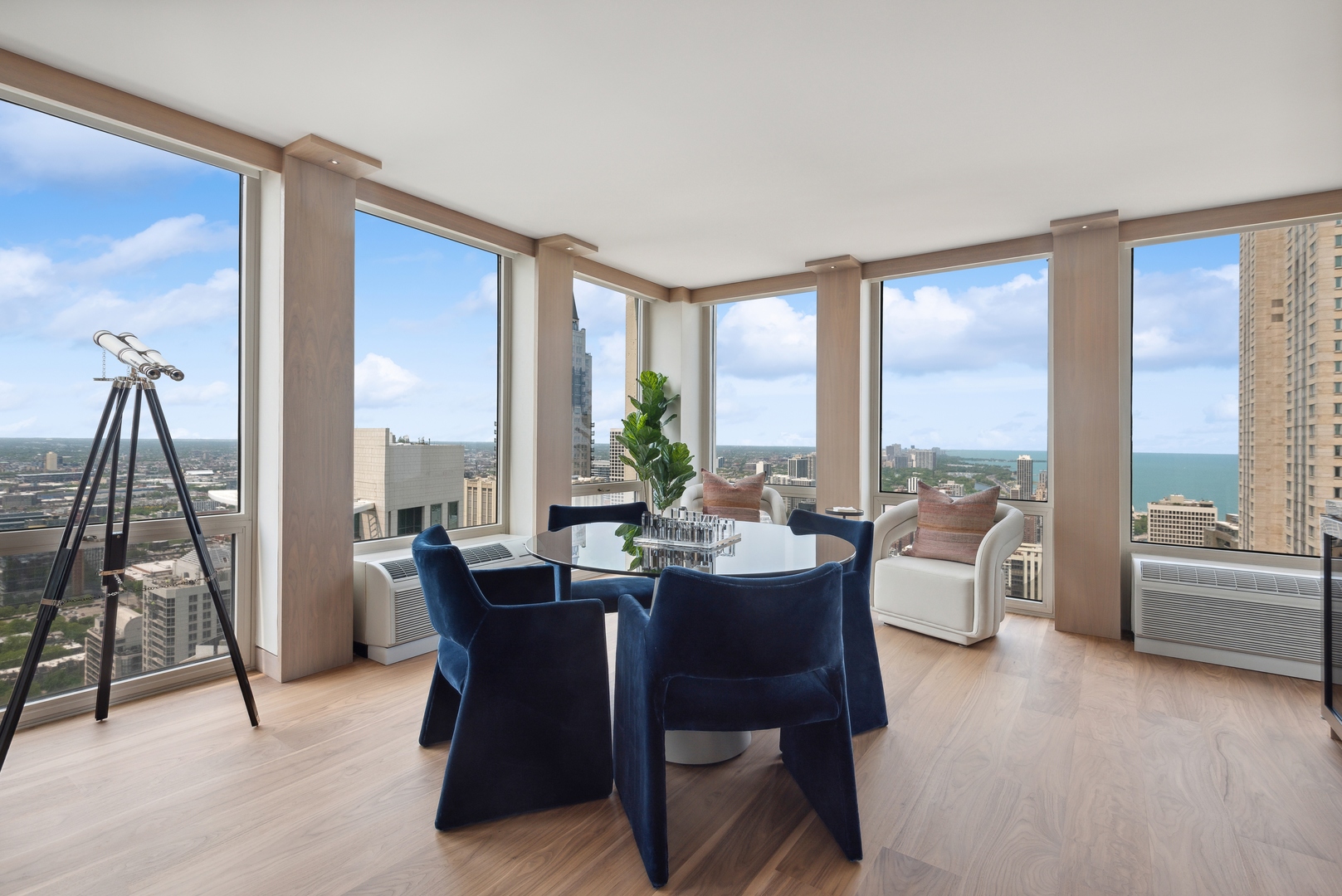 111 E Chestnut Street Unit: 56AB