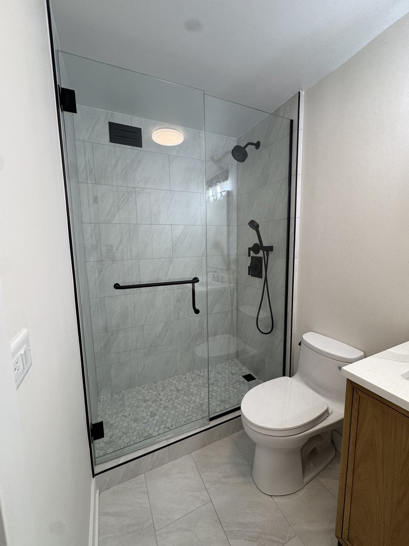 70 W Burton Place Unit: 1108