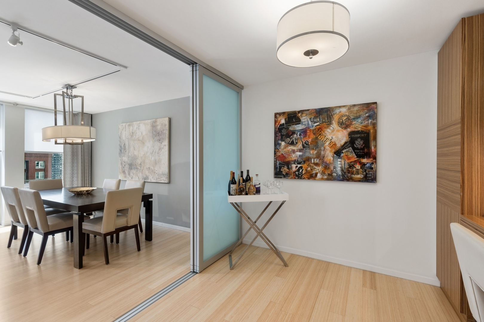 111 E Chestnut Street Unit: 17G