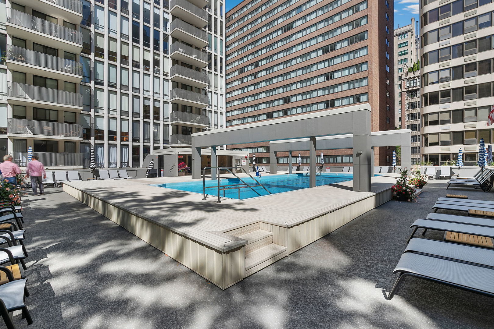 200 E Delaware Place Unit: 13F