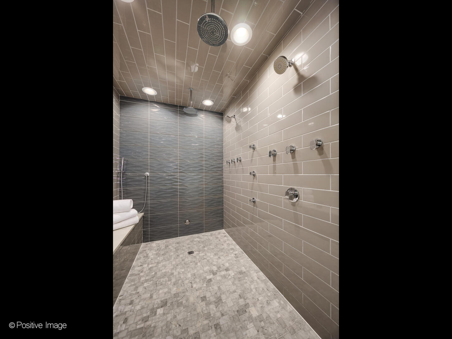 55 W Goethe Street Unit: 1240