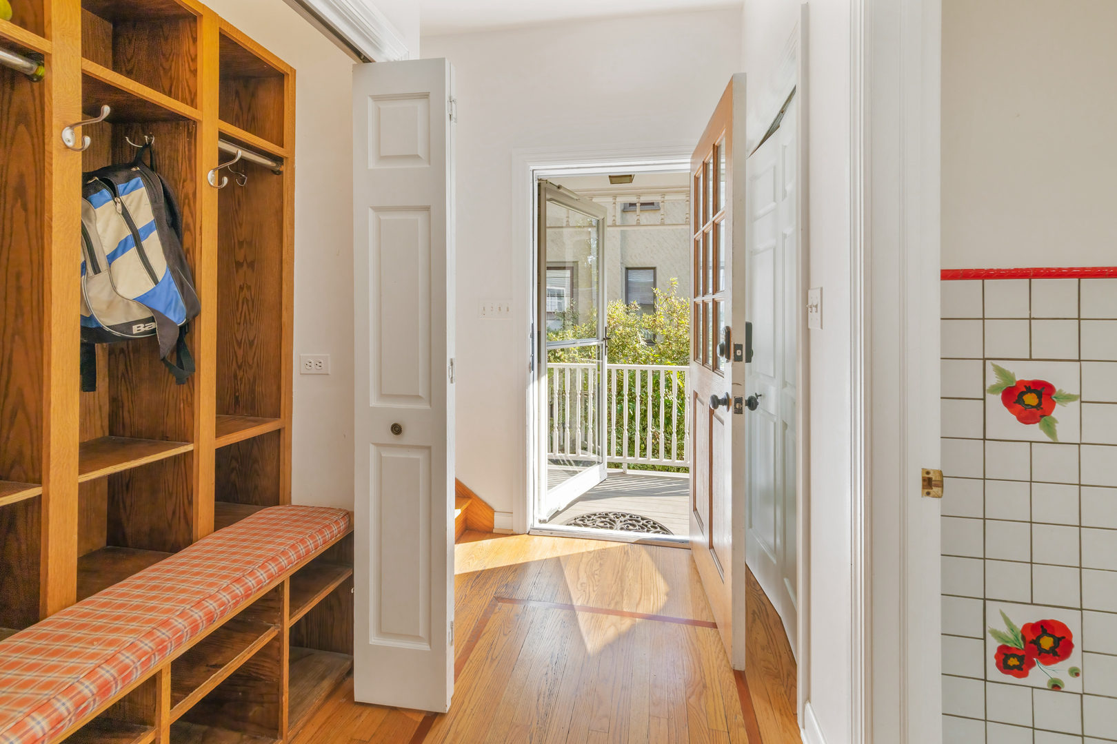 315 S Scoville Avenue