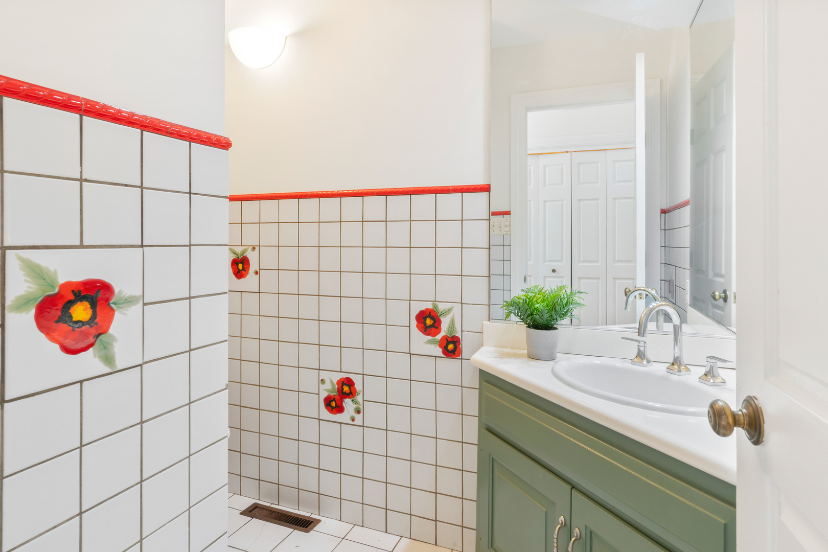 315 S Scoville Avenue