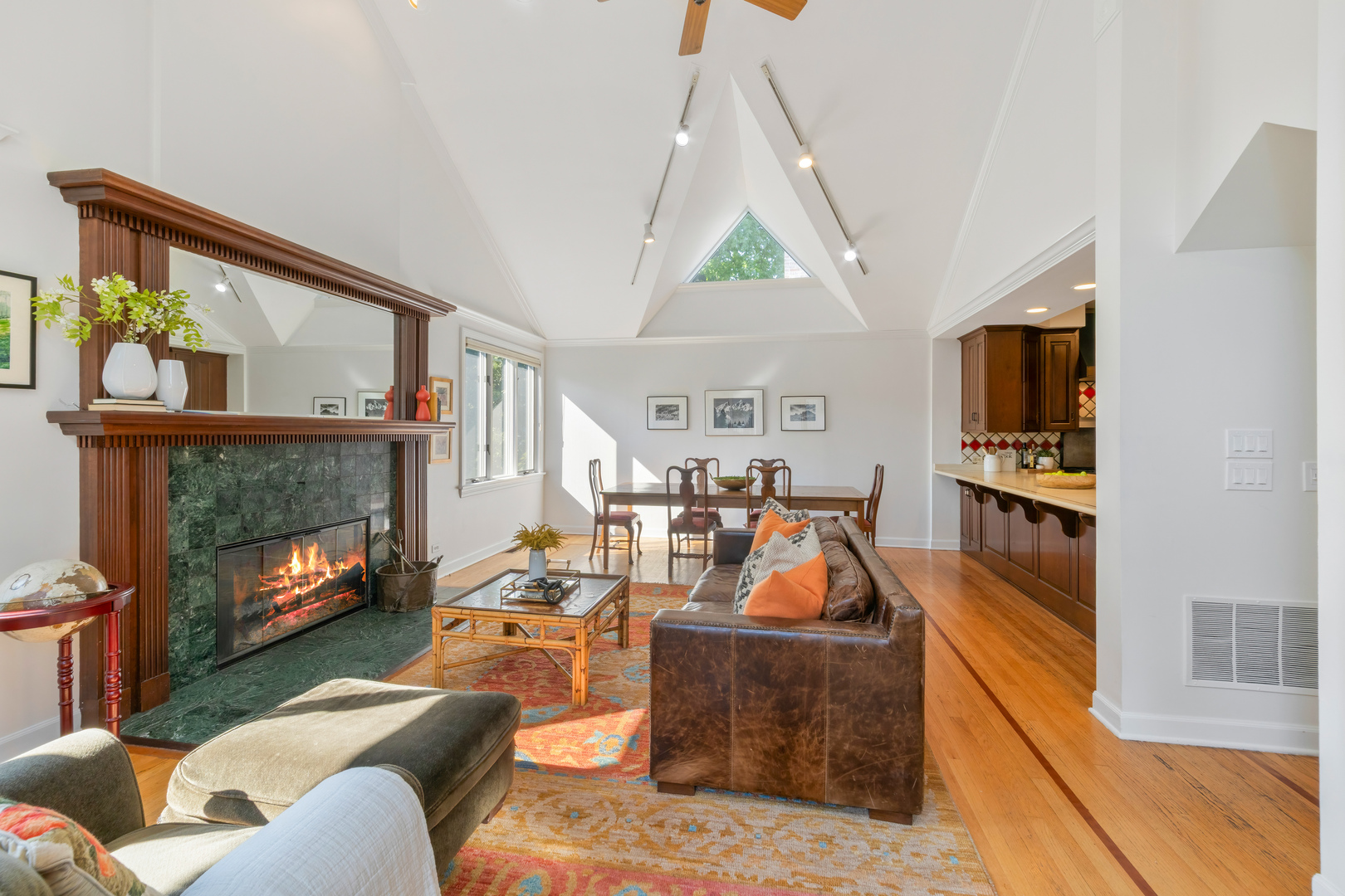 315 S Scoville Avenue