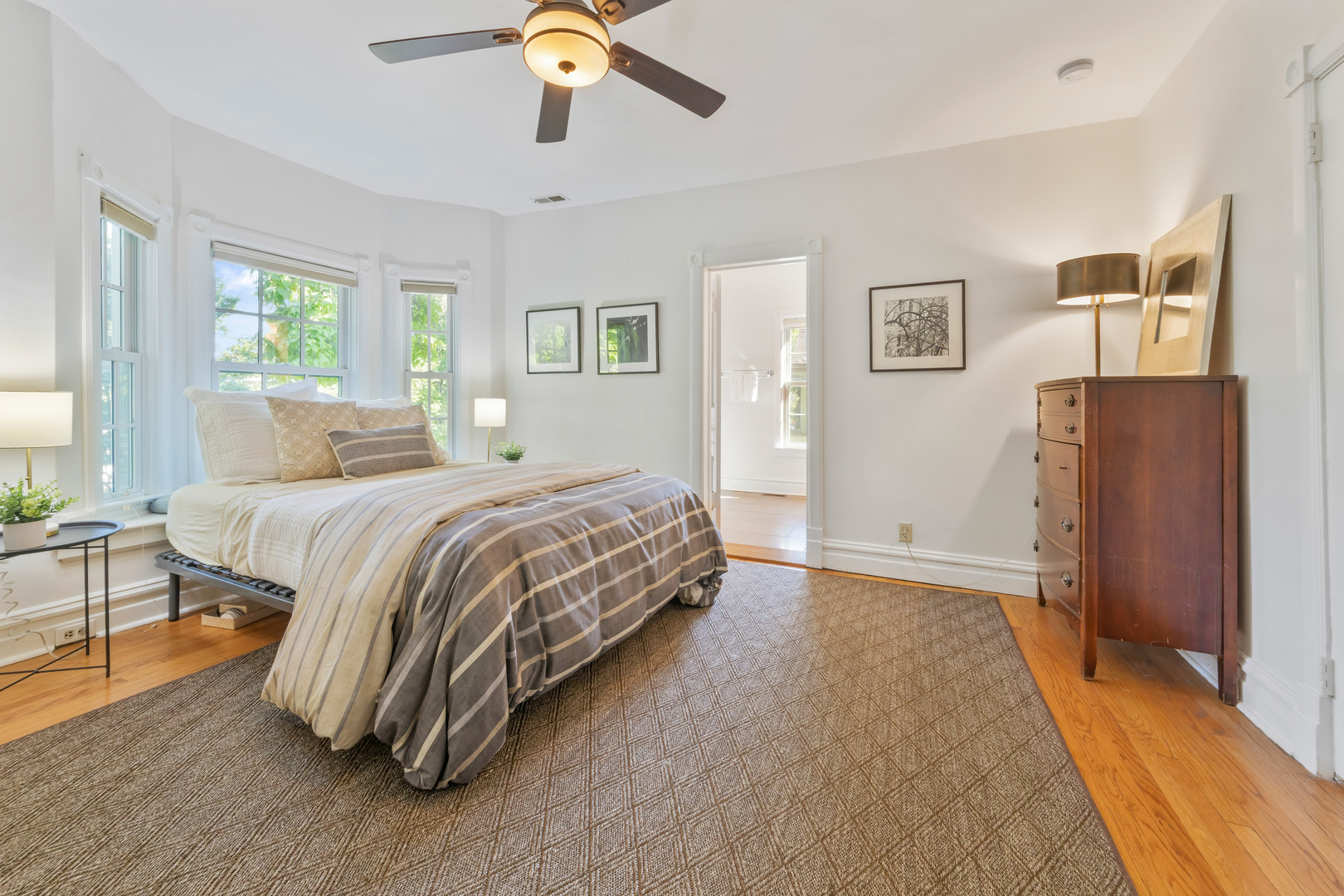 315 S Scoville Avenue