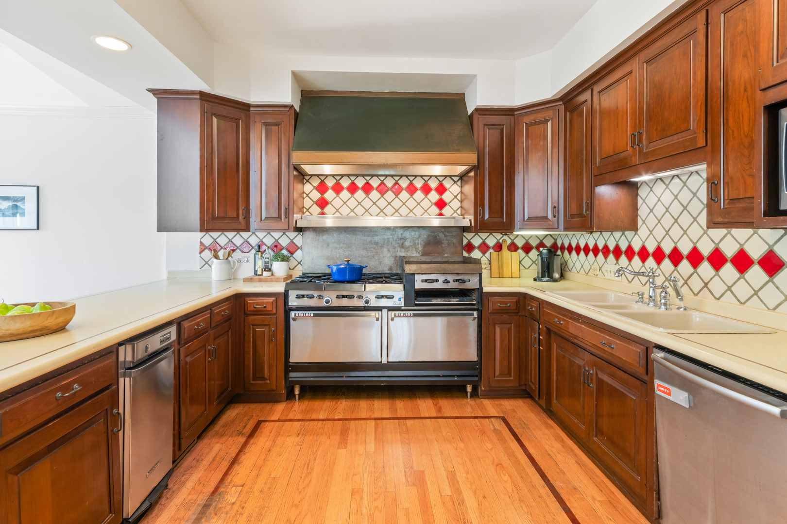 315 S Scoville Avenue