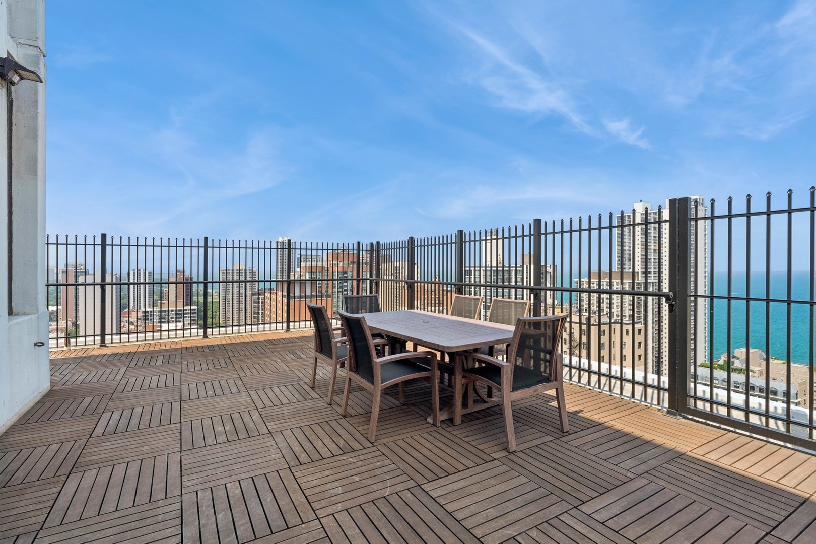 1230 N State Parkway Unit: 27A