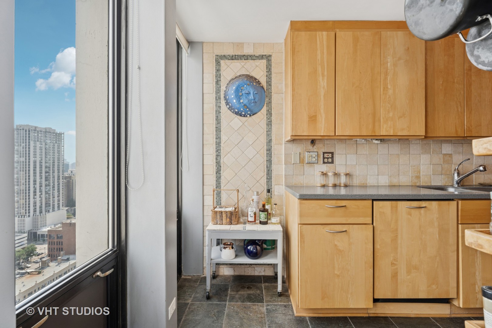 1230 N State Parkway Unit: 27A