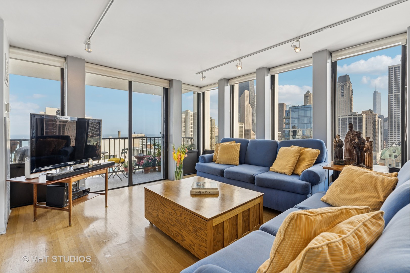 1230 N State Parkway Unit: 27A