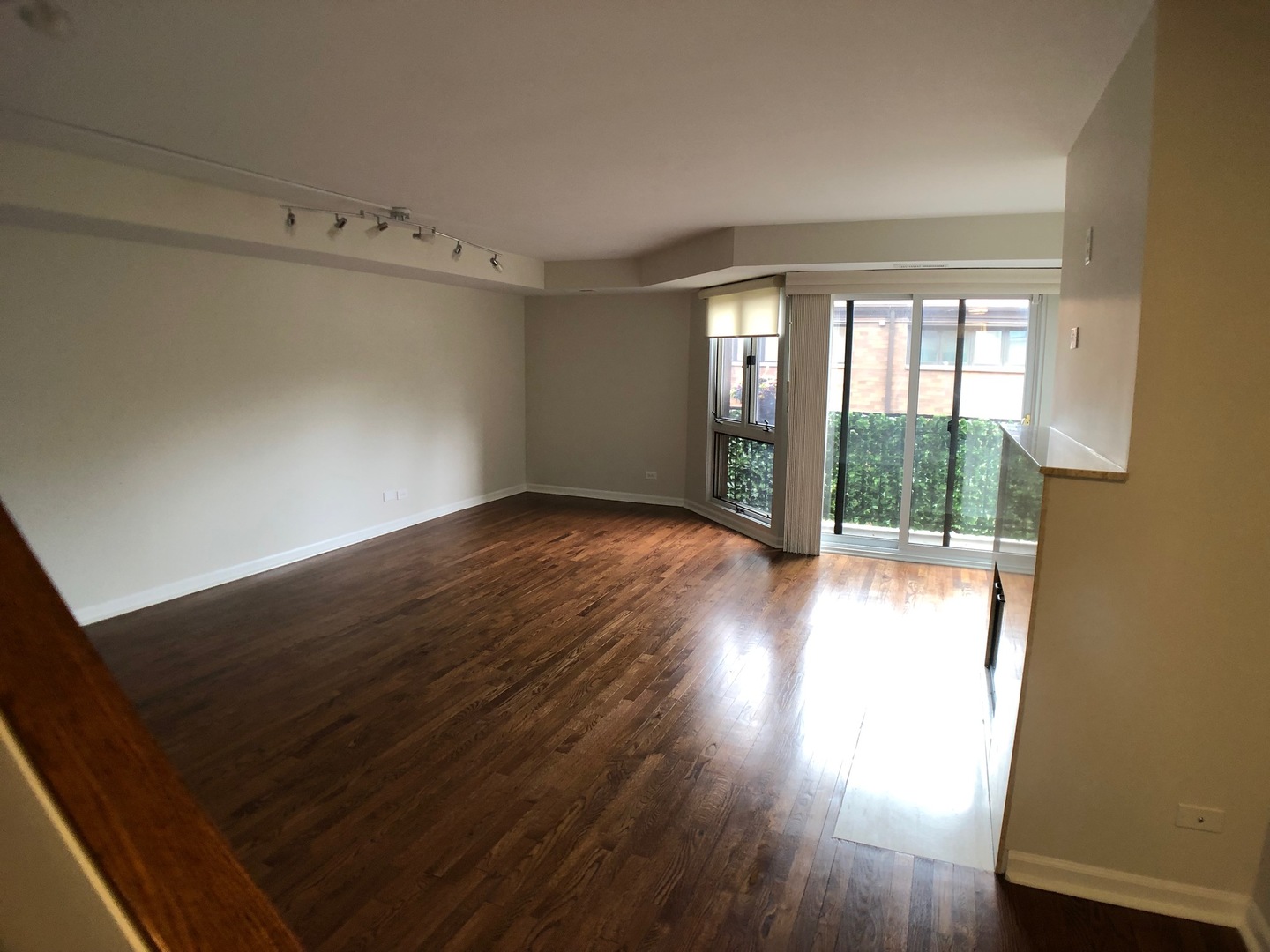 3700 N Lake Shore Drive Unit: 307