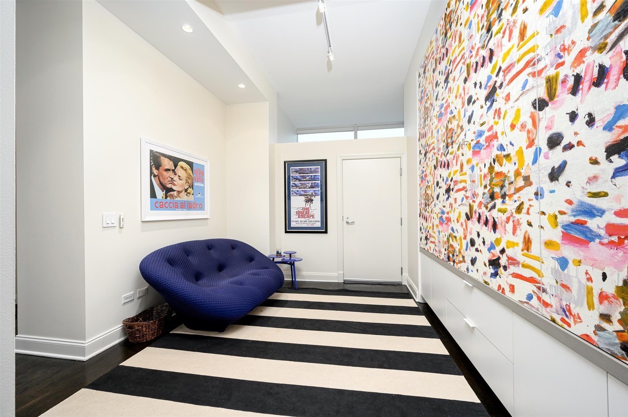 333 N Canal Street Unit: 3604