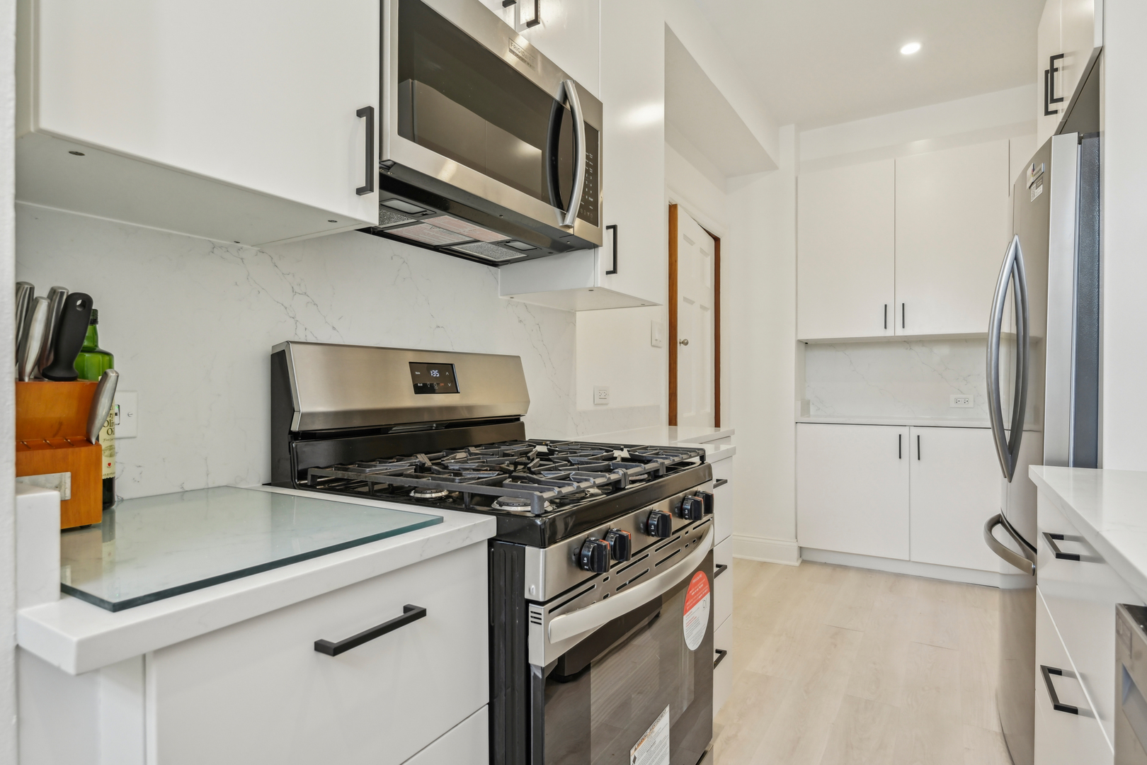 73 E ELM Street Unit: 12D