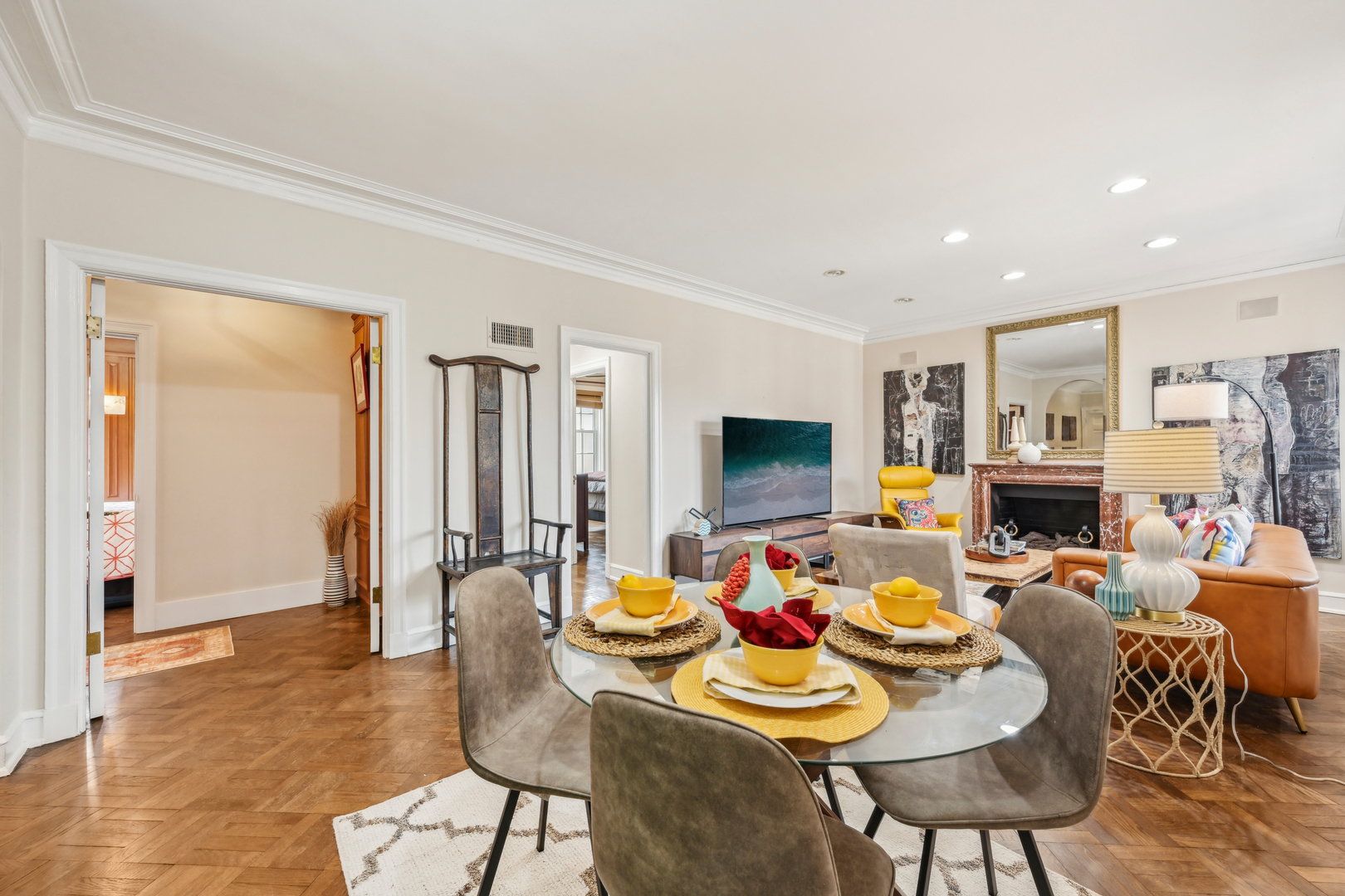 73 E ELM Street Unit: 12D