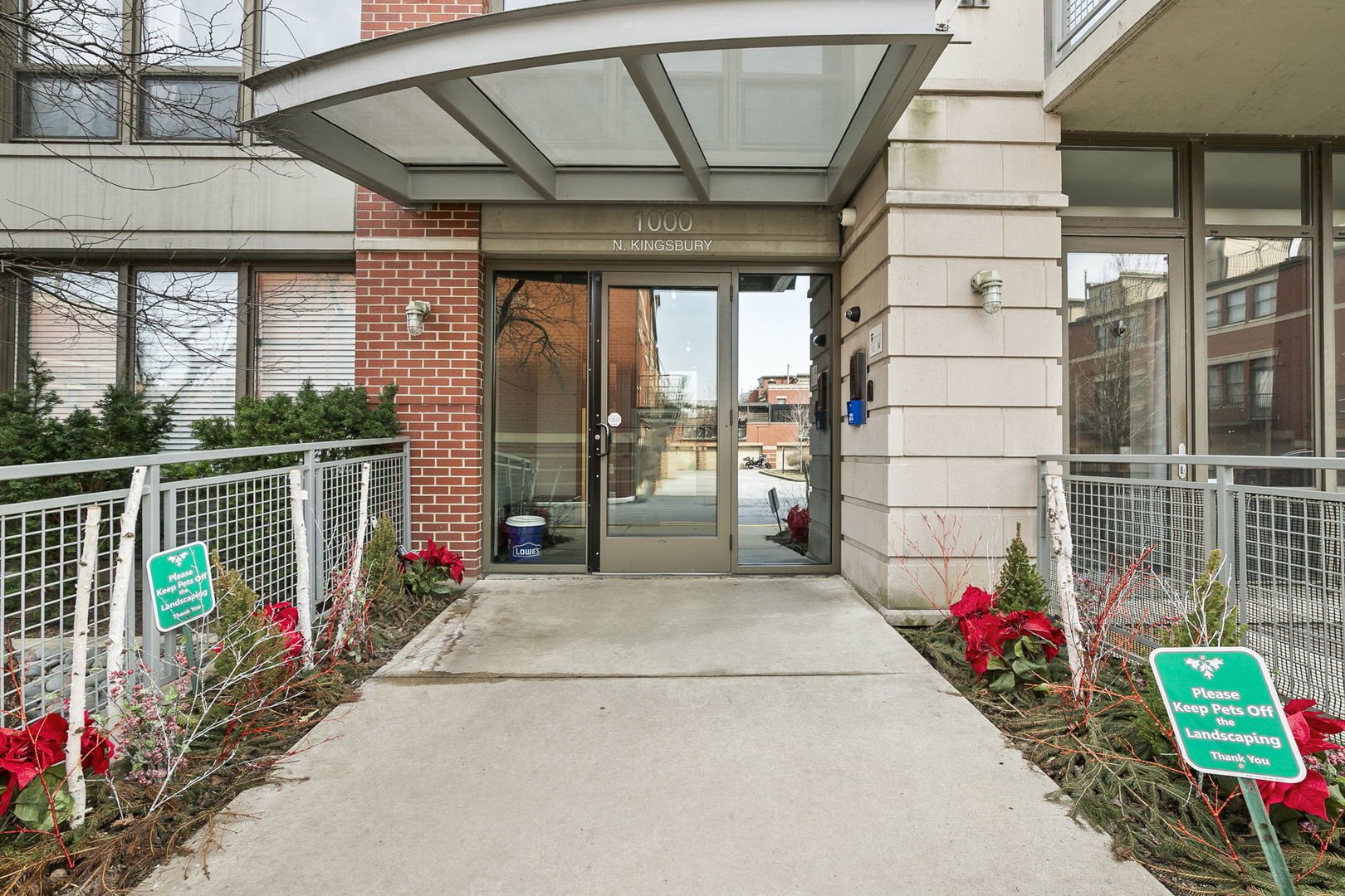 1000 N Kingsbury Street Unit: 503