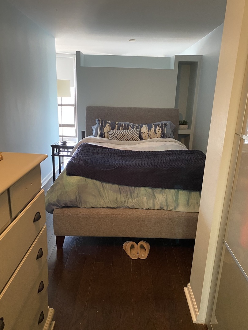1540 N Lasalle Street Unit: 1106