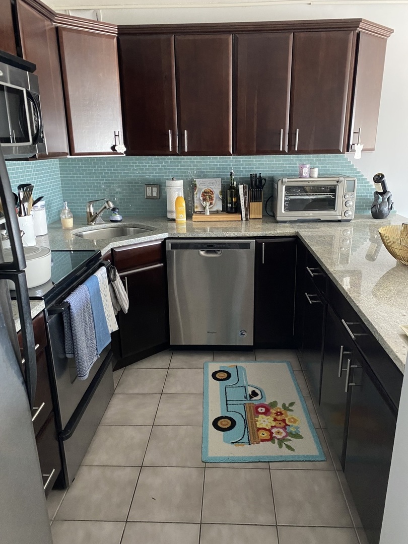 1540 N Lasalle Street Unit: 1106