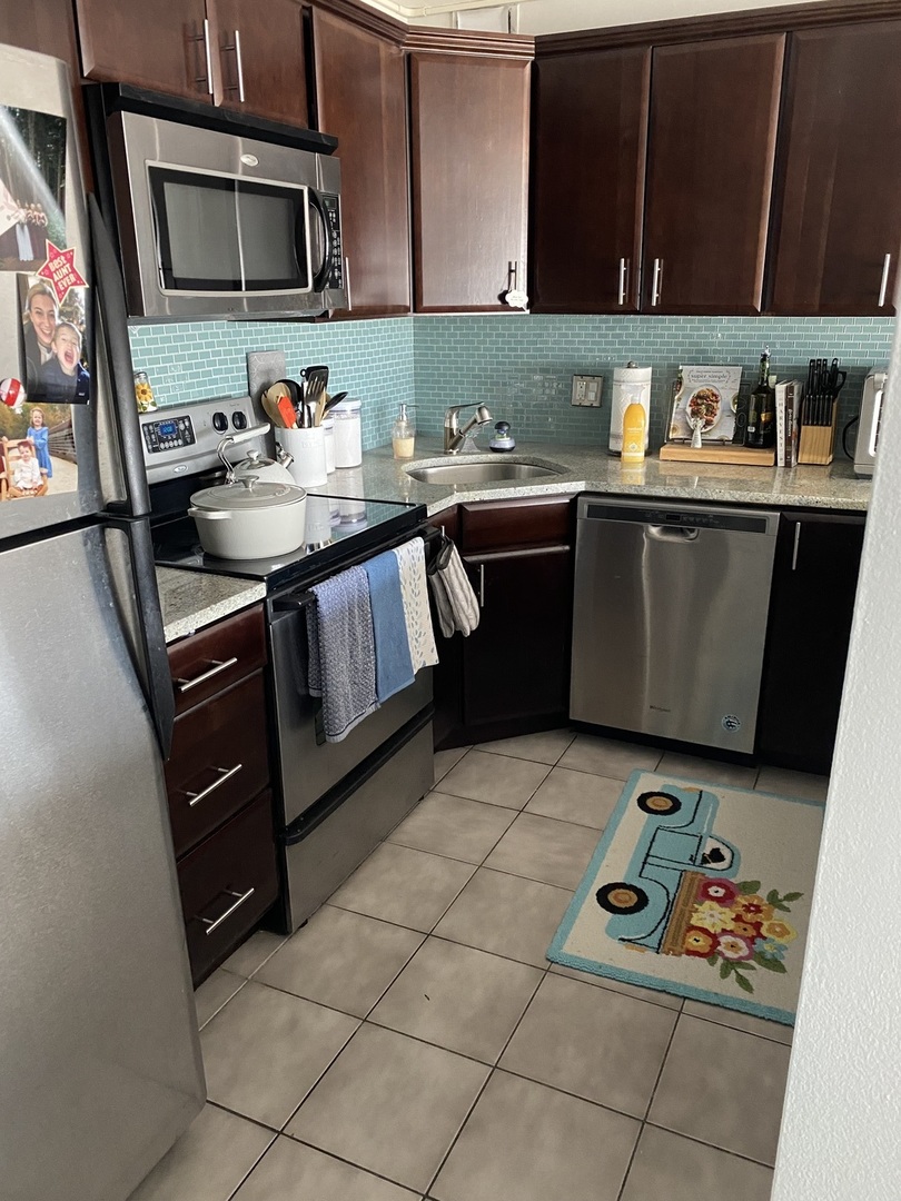 1540 N Lasalle Street Unit: 1106