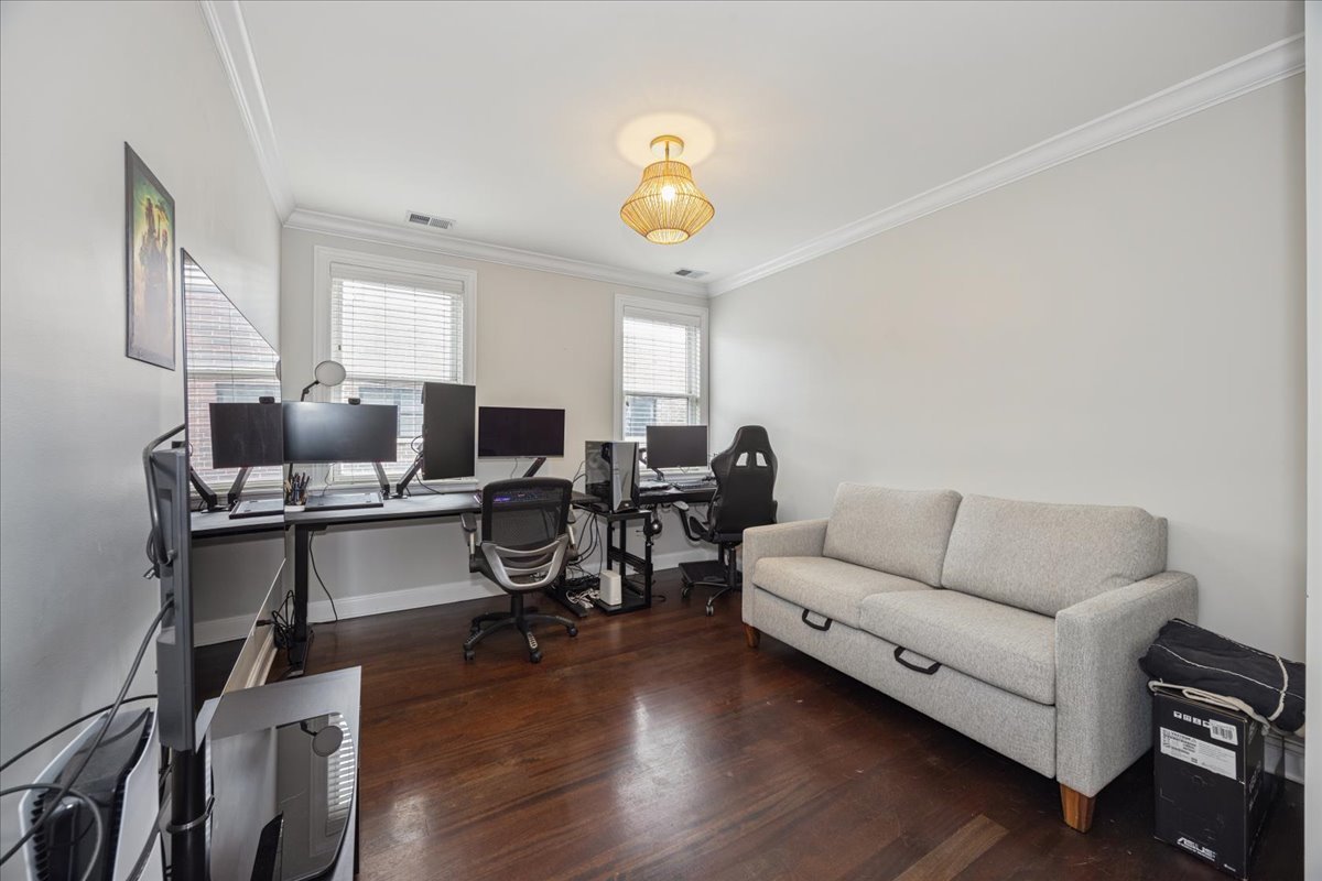 1510 N Cleveland Avenue Unit: 4