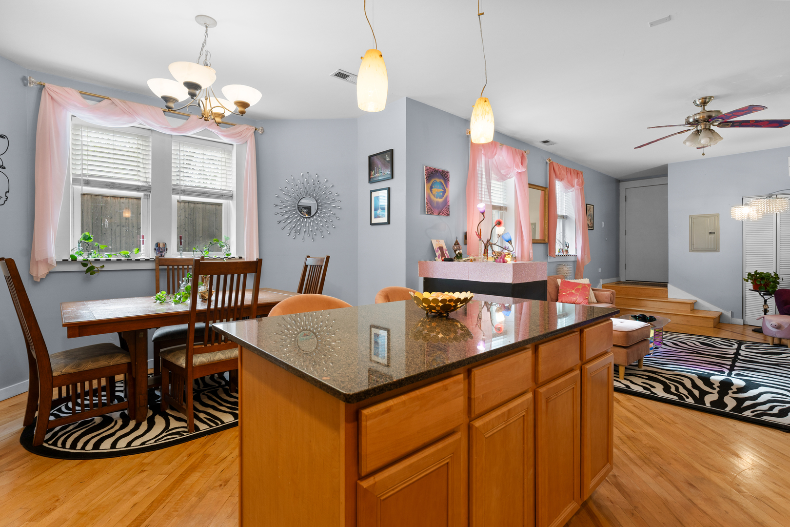 3222 W Beach Avenue Unit: GB