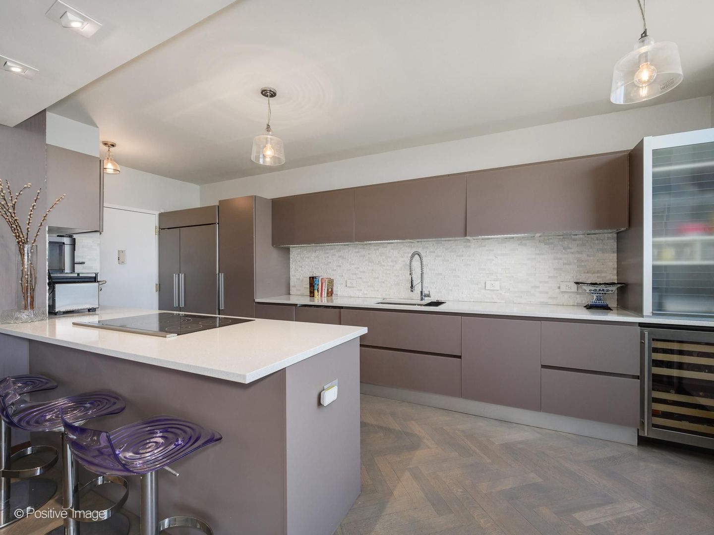 1040 N Lake Shore Drive Unit: 7C