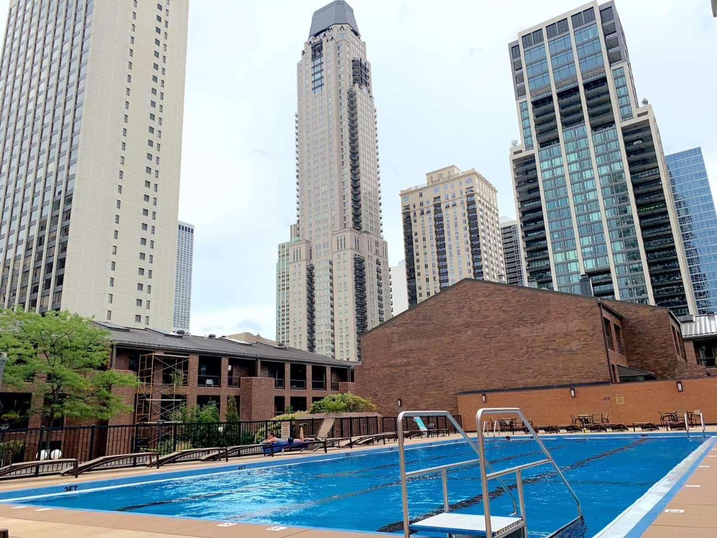 1030 N STATE Street Unit: 11M