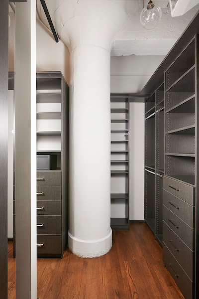 333 W HUBBARD Street Unit: 610-611