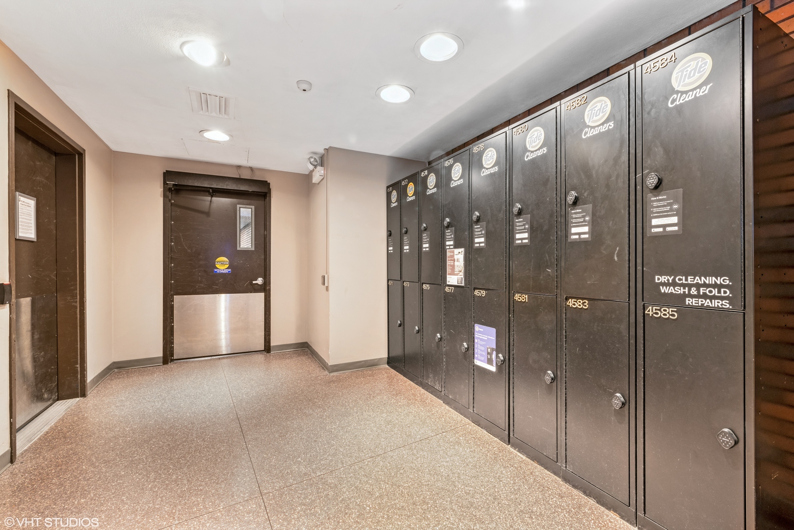 5415 N SHERIDAN Road Unit: 3611