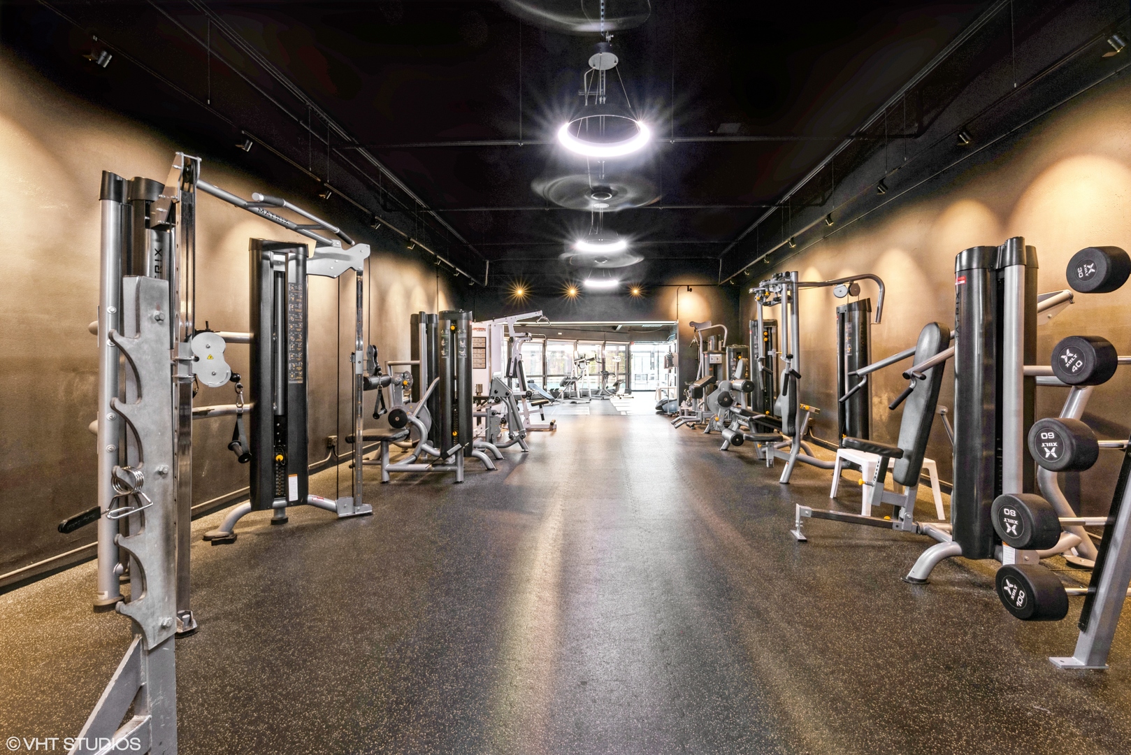 5415 N SHERIDAN Road Unit: 3611