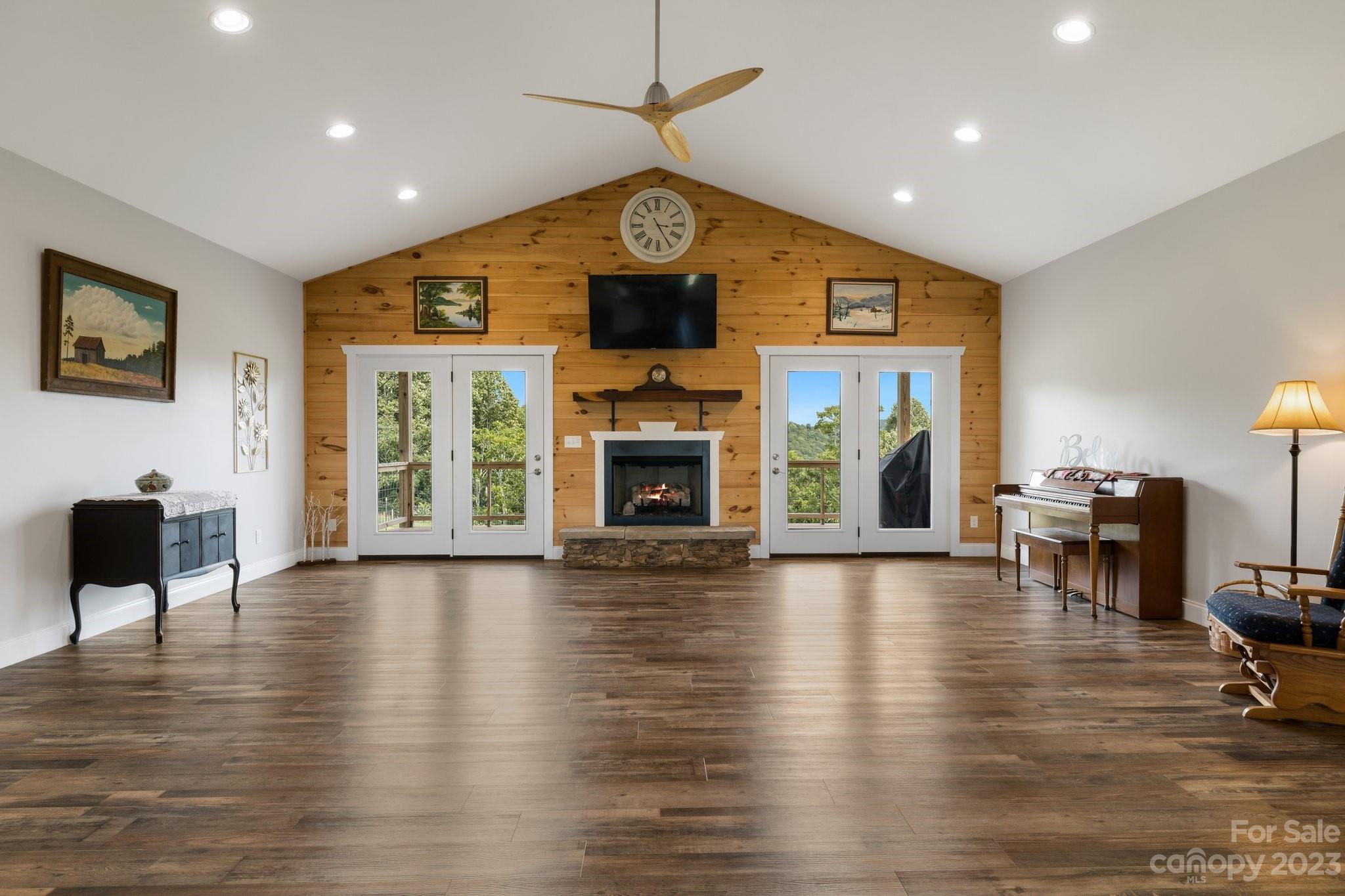 68 Simply Grateful Drive