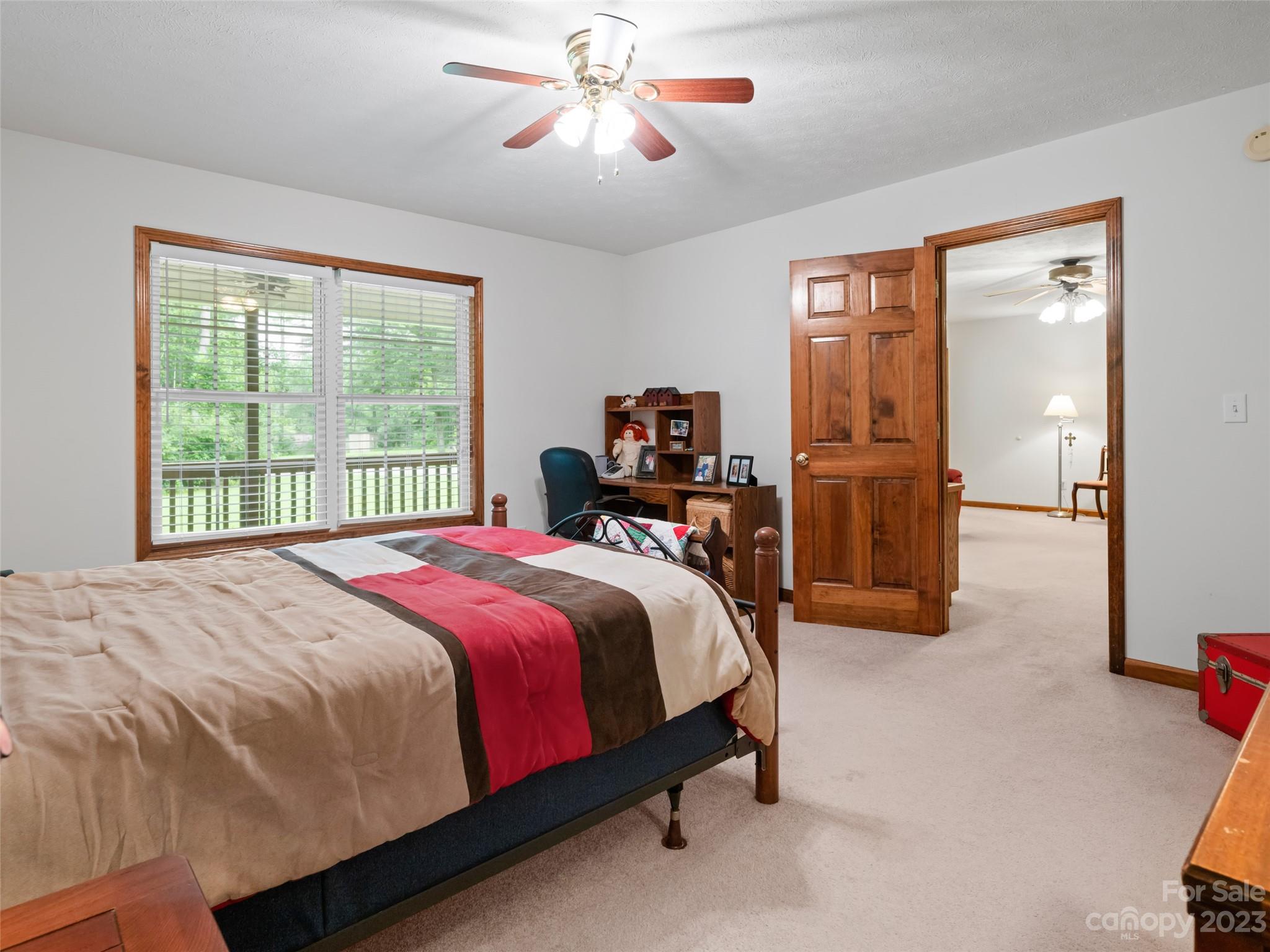 159 W Sweetbriar Lane